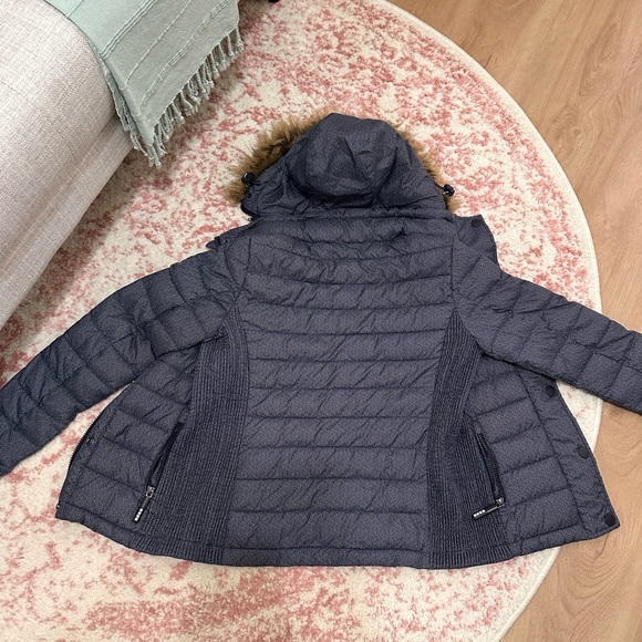Gray SuperDry Hooded Women's Jacket - Picture 5 of 5